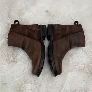 Sorel Emilie II zip waterproof leather boots